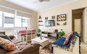 Apartamento encantador no Guarujá, praia da Enseada - Apenas 600m da praia !